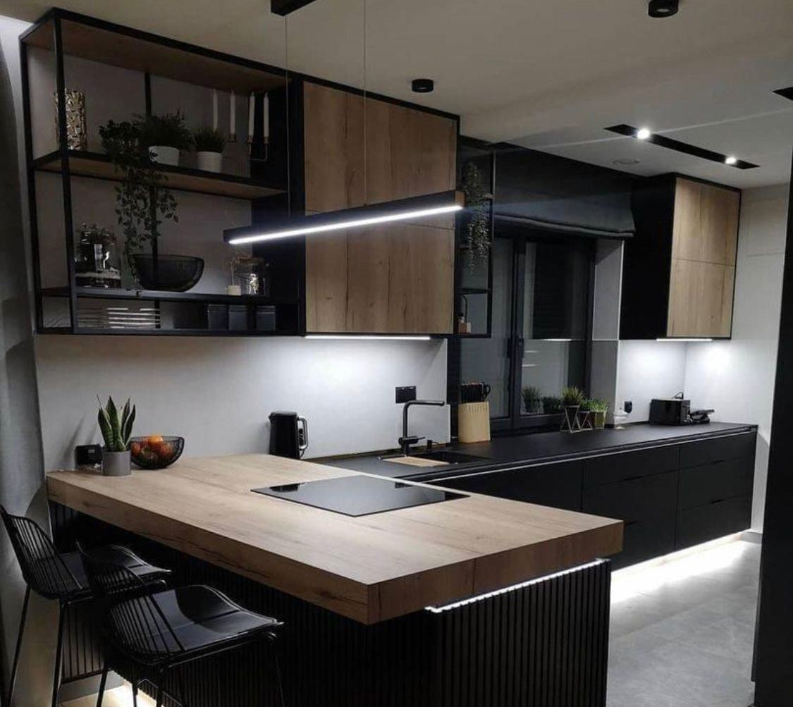 КУХОННЫЕ ШКАФЫ